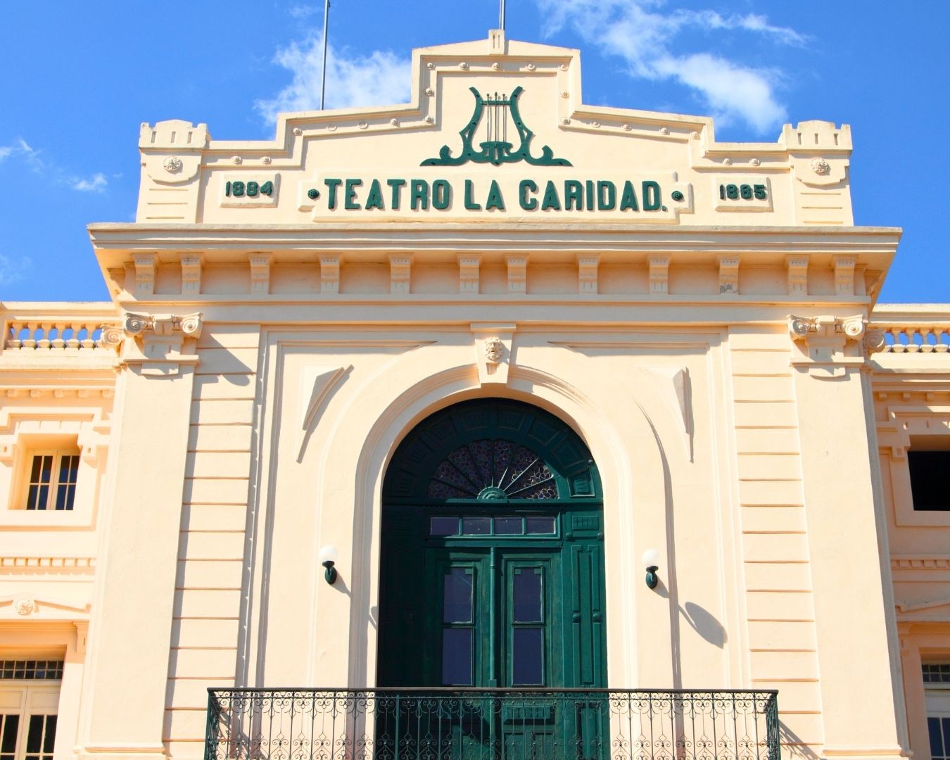 Teatro La Claridad - Cuba